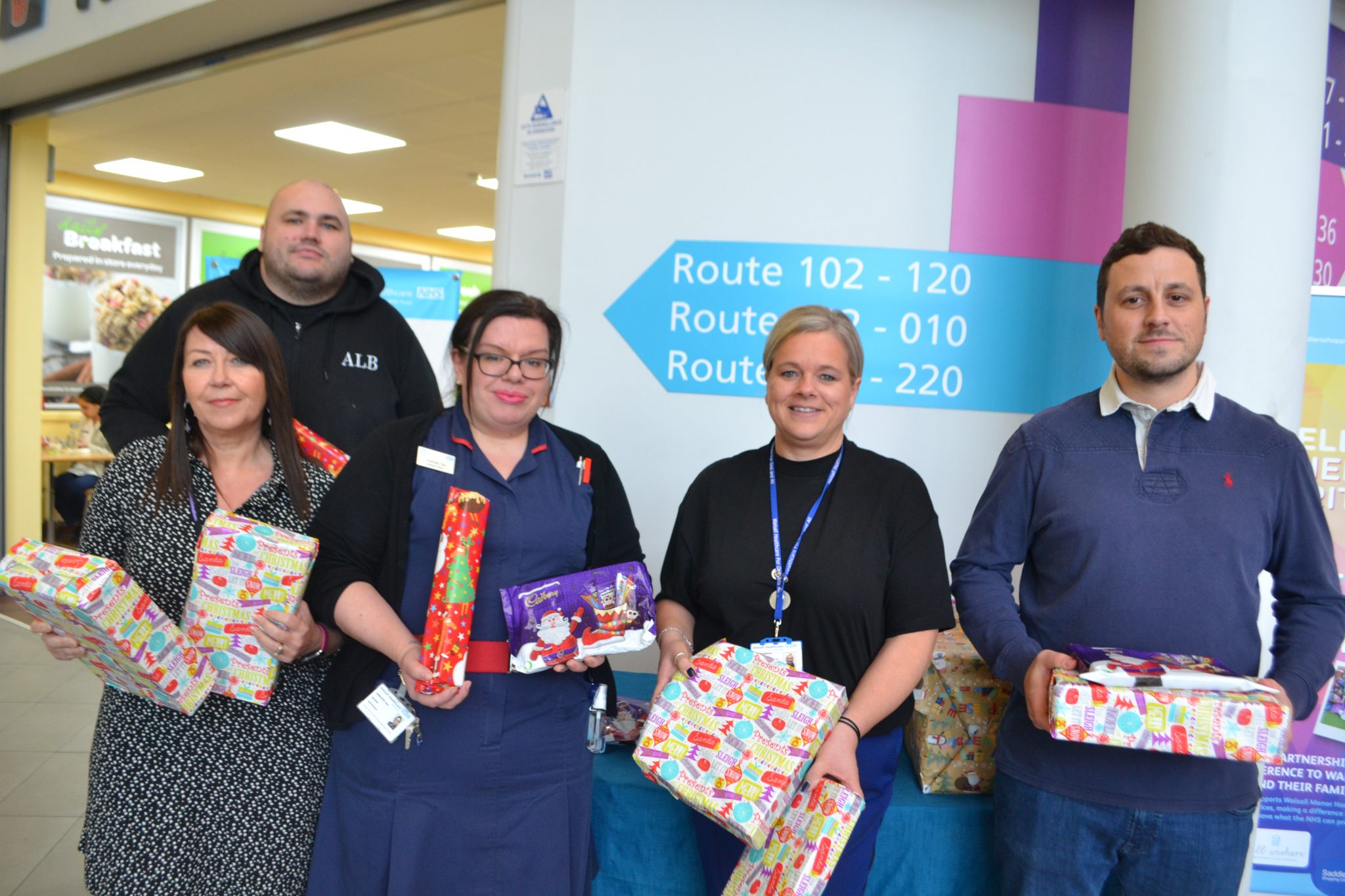 Christmas cheer for Walsall children - Walsall Healthcare NHS Trust