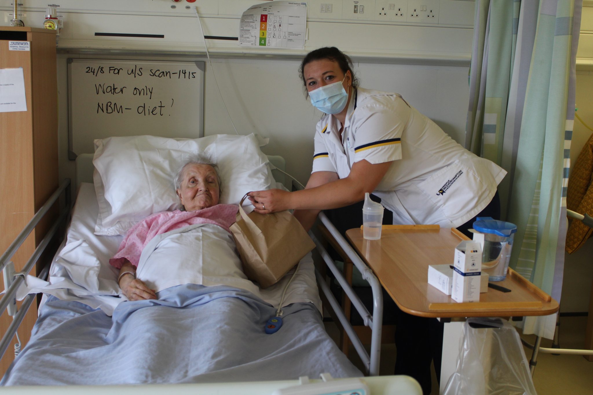 patient receiving donations