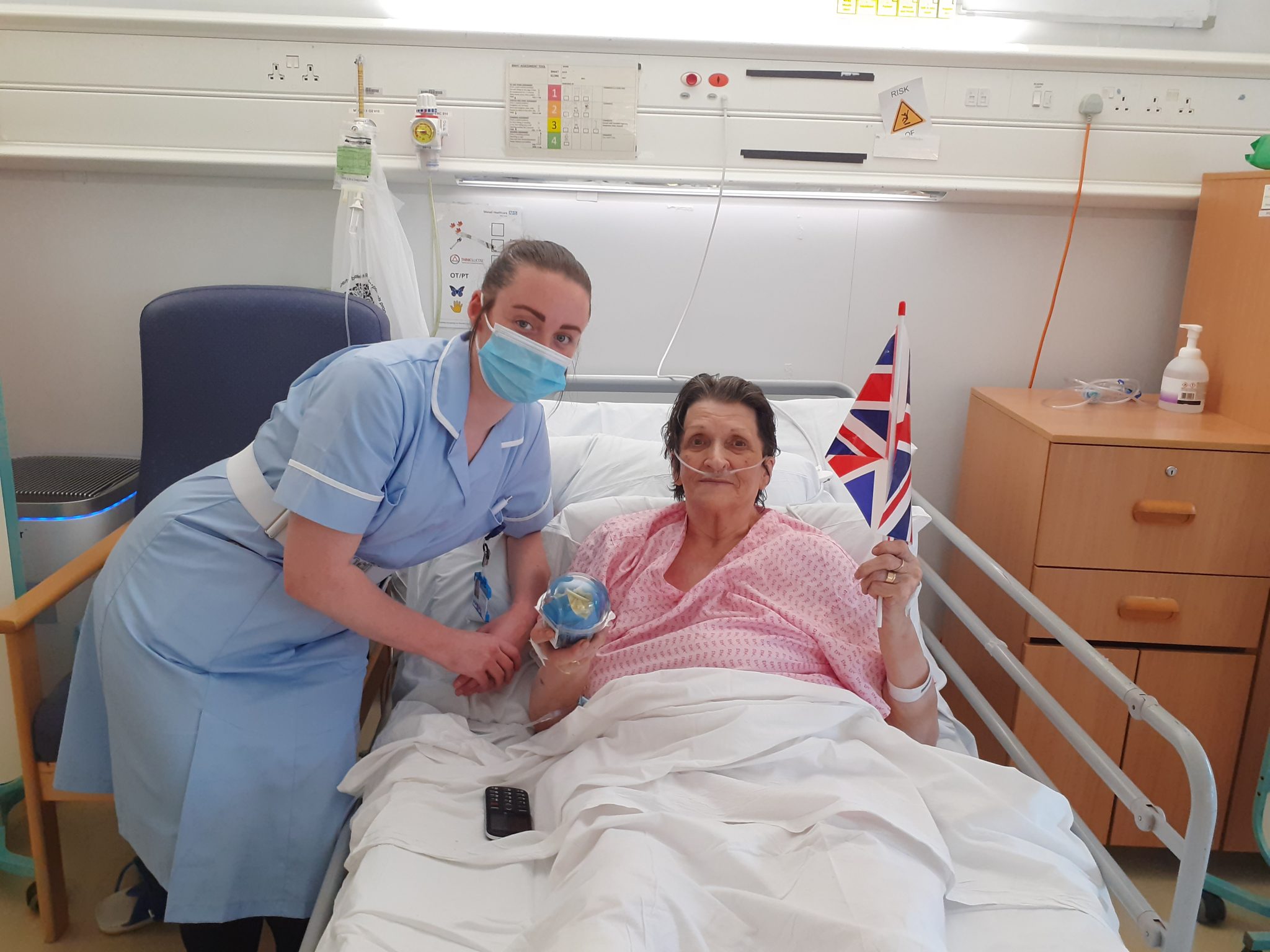 Patient Janet looks frorward to a cuppa with her cake