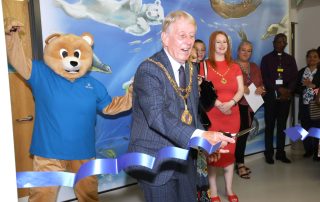 The Mayor of Walsall cuts the ribbon