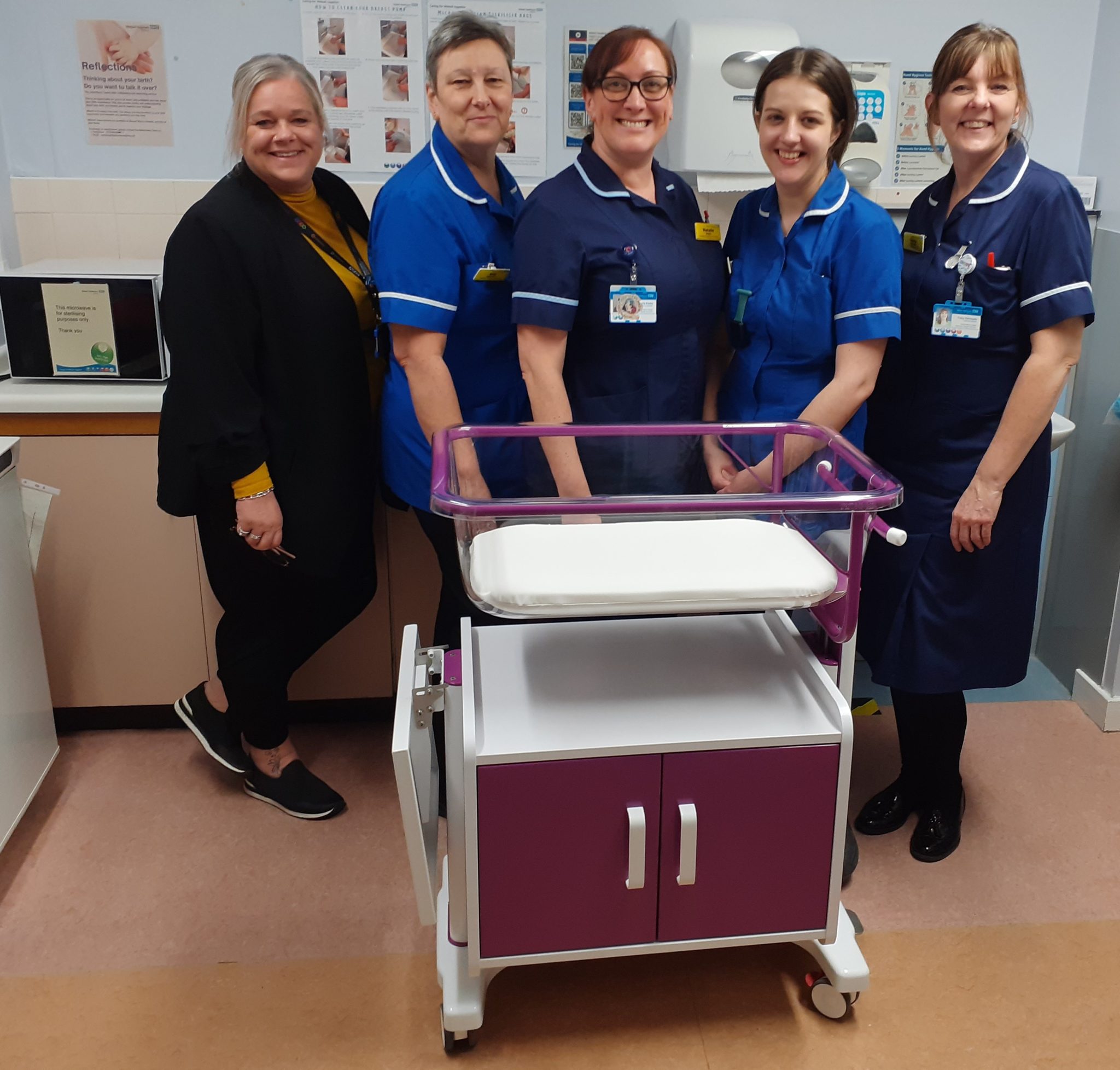 Fundraising Manager Georgie joins Midwives to see the new cot