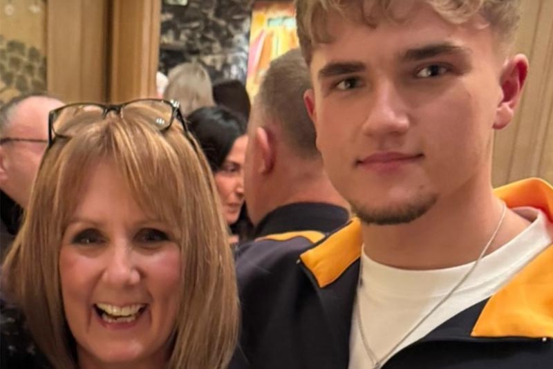 Zoe and her son Hendrik